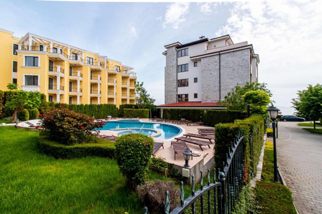 Casa Real II Apartments Frontline Beach Sveti Vlas Exterior foto